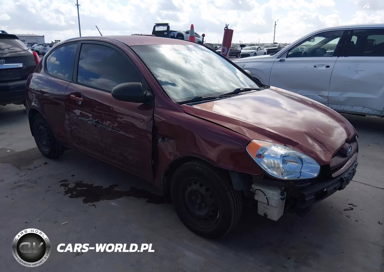 2007 Hyundai Accent Gs VIN:KMHCM36C77U024170 - 1
