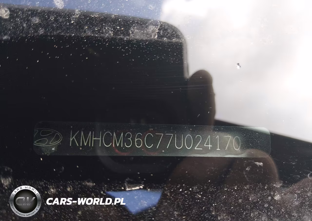 2007 Hyundai Accent Gs VIN:KMHCM36C77U024170 - 9
