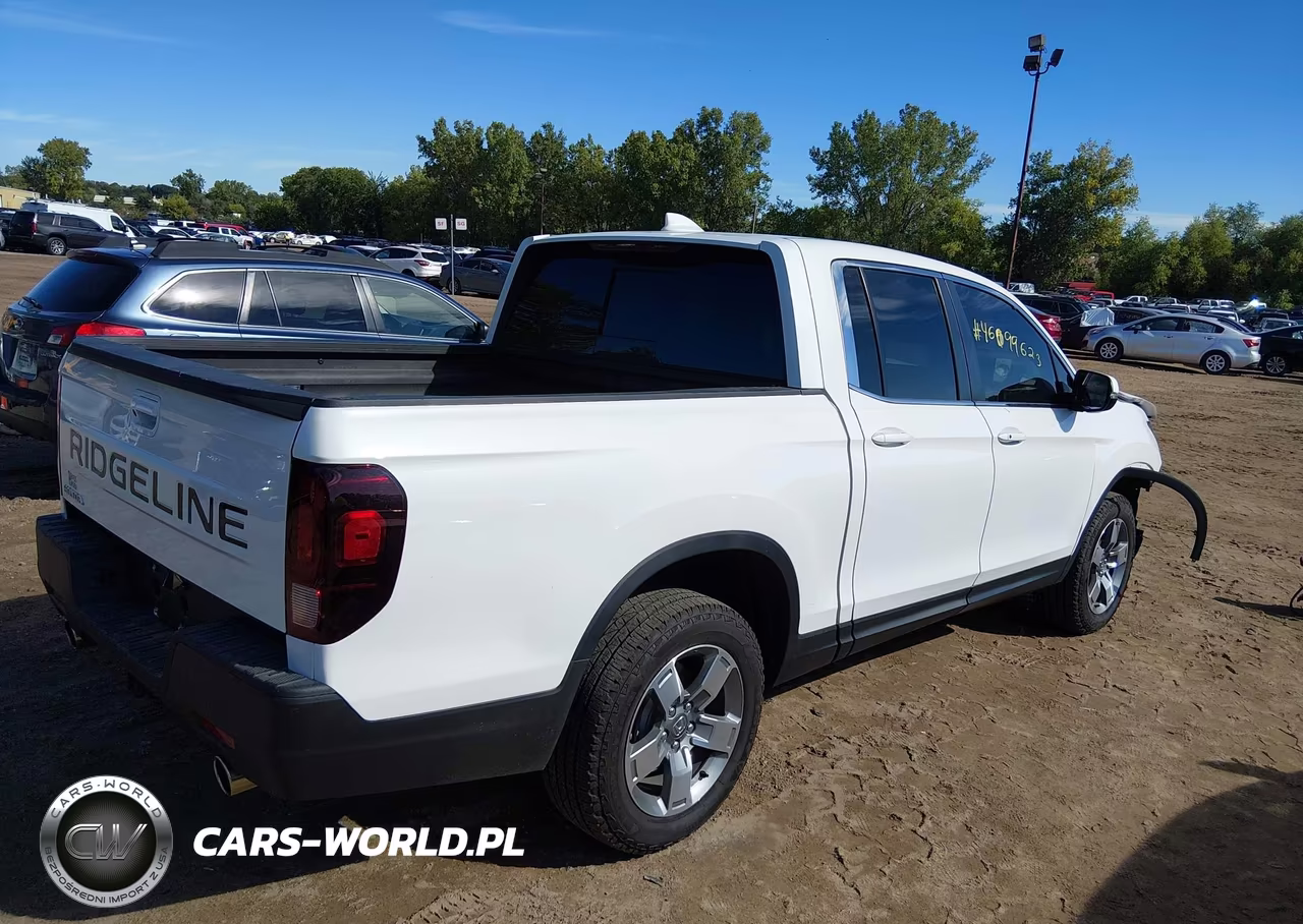 2026 Honda Ridgeline Rtl VIN:5FPYK3F53TB000945 - 4
