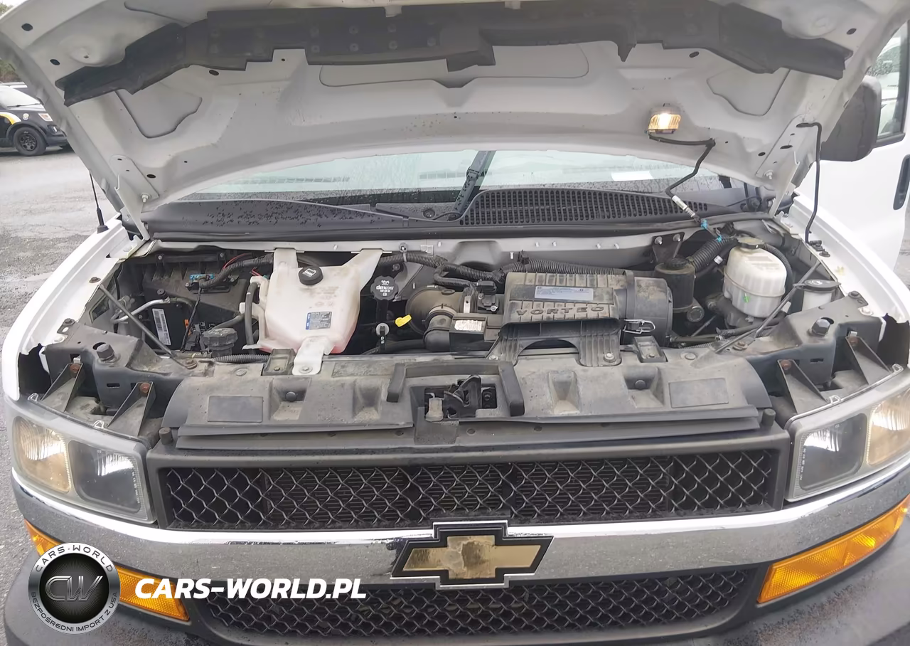 2018 Chevrolet Express 3500 Lt VIN:1GAZGPFG7J1300672 - 10