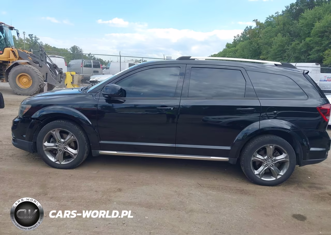 2017 Dodge Journey Crossroad Plus VIN:3C4PDCGG1HT538714 - 14