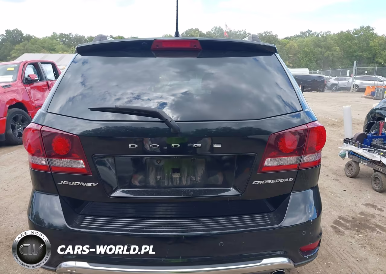 2017 Dodge Journey Crossroad Plus VIN:3C4PDCGG1HT538714 - 16