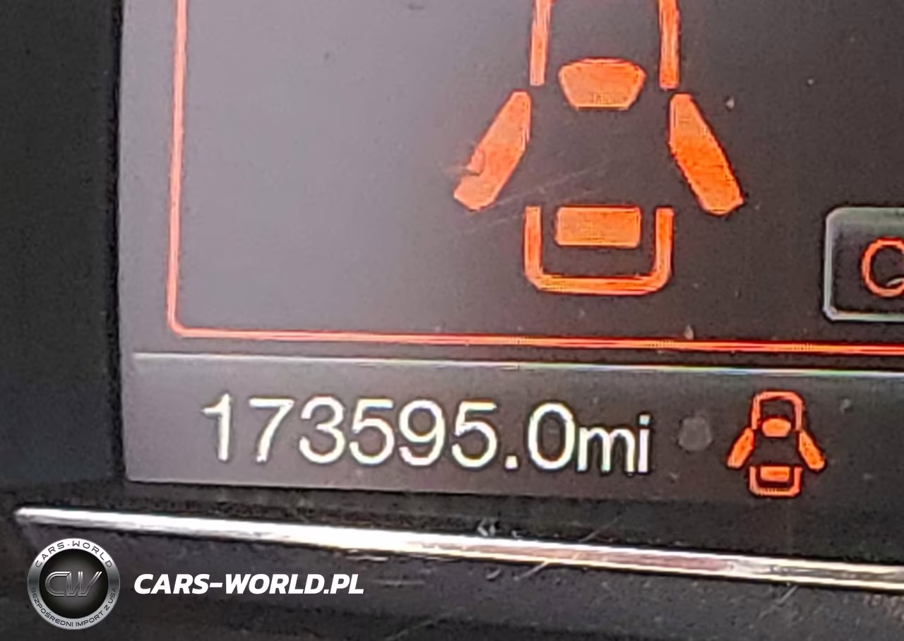 2017 Ford Explorer Xlt VIN:1FM5K8D8XHGC53128 - 15