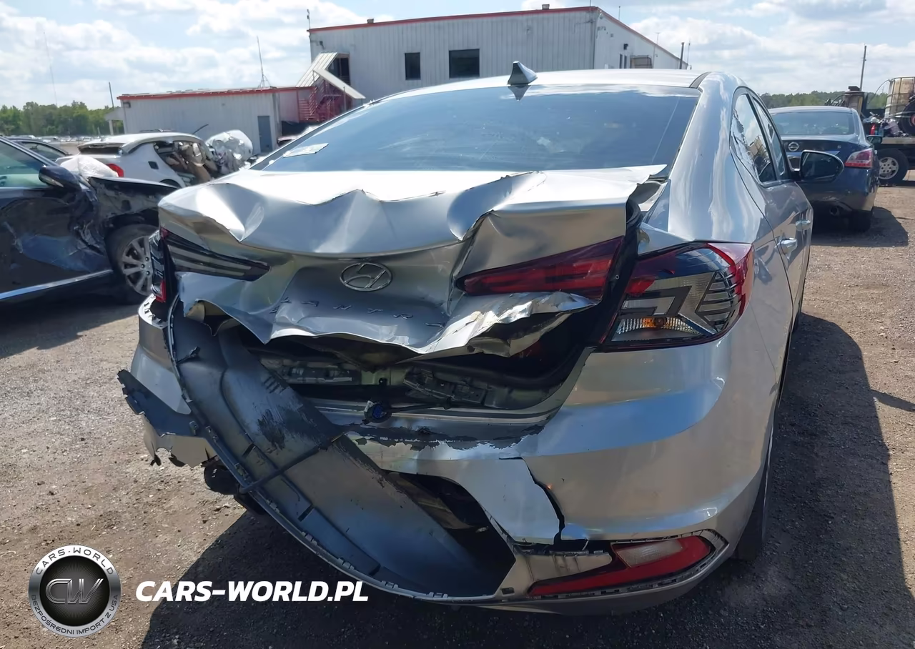 2020 Hyundai Elantra Sel VIN:5NPD84LF7LH586396 - 6