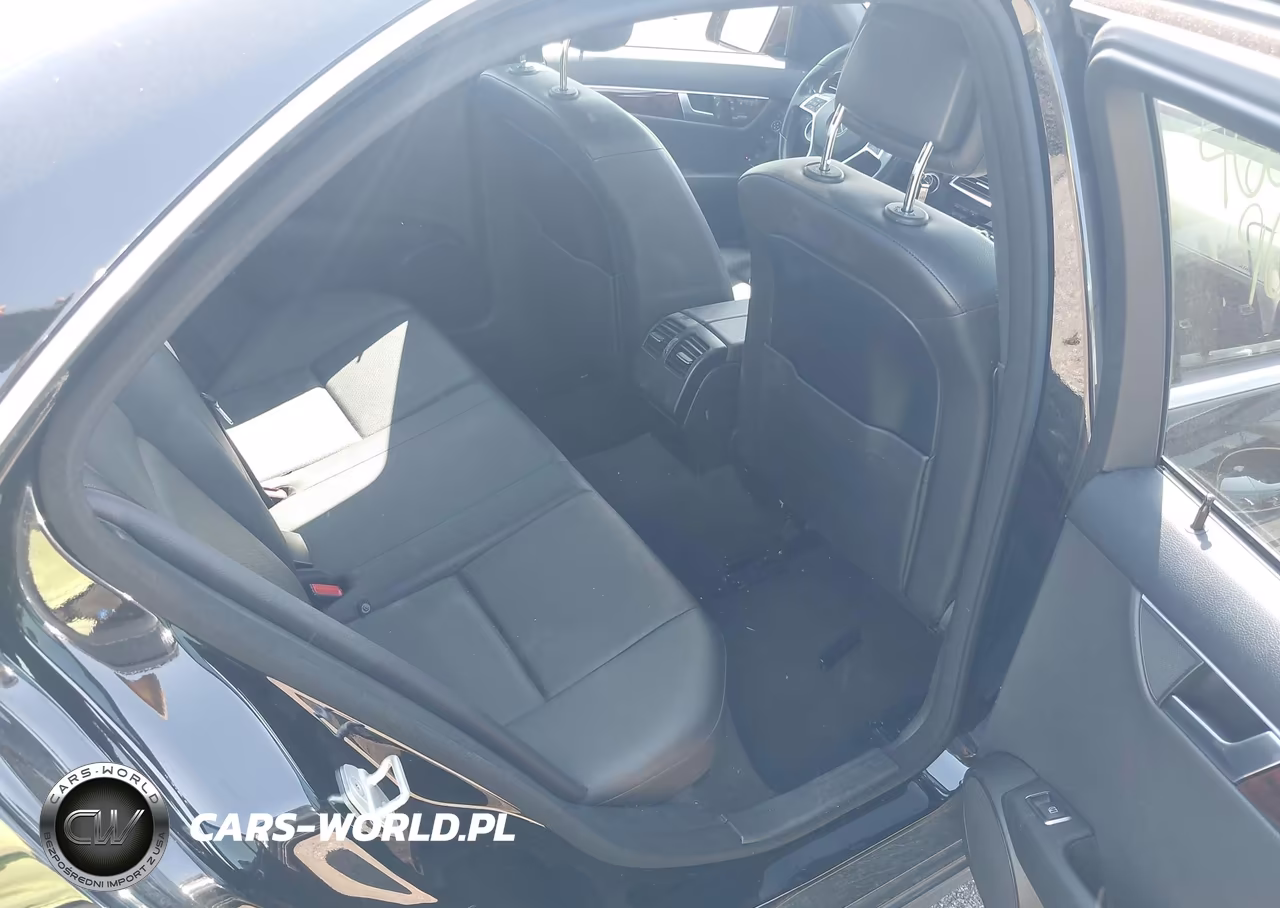 2014 Mercedes-Benz C 250 Sport VIN:WDDGF4HB5EA964725 - 8