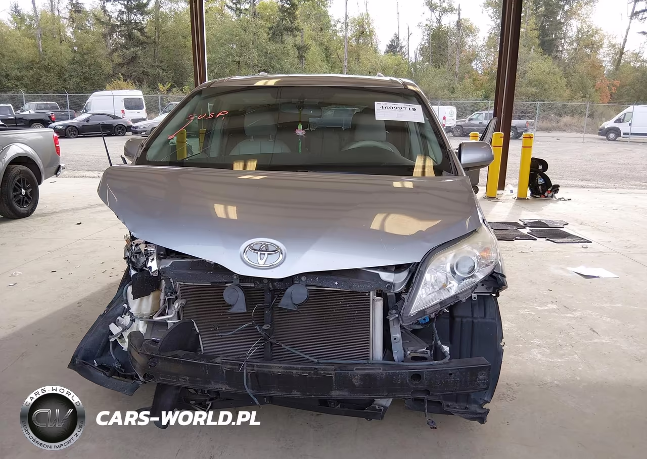 2013 Toyota Sienna Xle V6 8 Passenger VIN:5TDYK3DC3DS316174 - 13