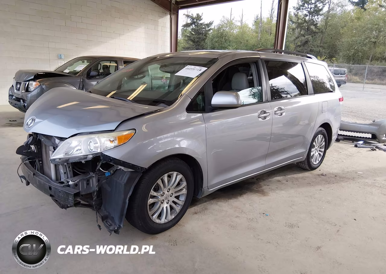 2013 Toyota Sienna Xle V6 8 Passenger VIN:5TDYK3DC3DS316174 - 2