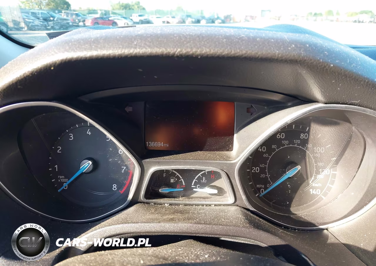 2016 Ford Focus Se VIN:1FADP3K21GL338647 - 7