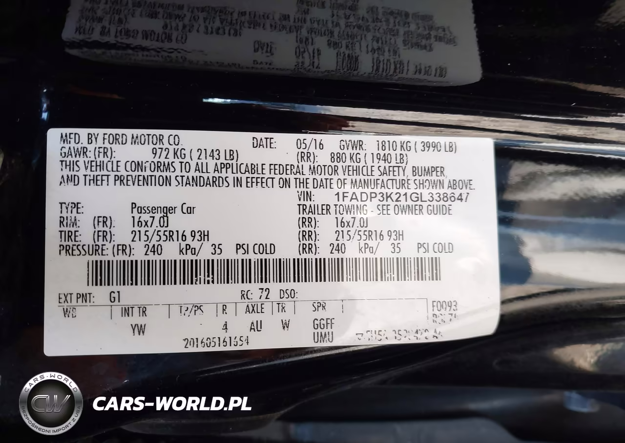2016 Ford Focus Se VIN:1FADP3K21GL338647 - 9