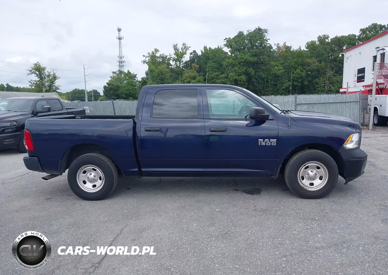 2018 Ram 1500 Tradesman 4X2 5'7 Box VIN:1C6RR6KG2JS285341 - 16