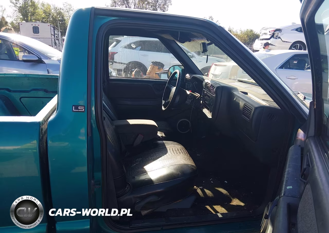 1996 Chevrolet S Truck S10 VIN:1GCCS1446TK101126 - 5