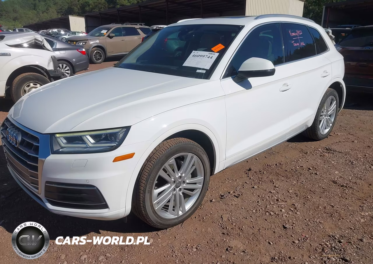 2018 Audi Q5 2.0T Premium-2.0T Tech Premium VIN:WA1BNAFY4J2175543 - 2