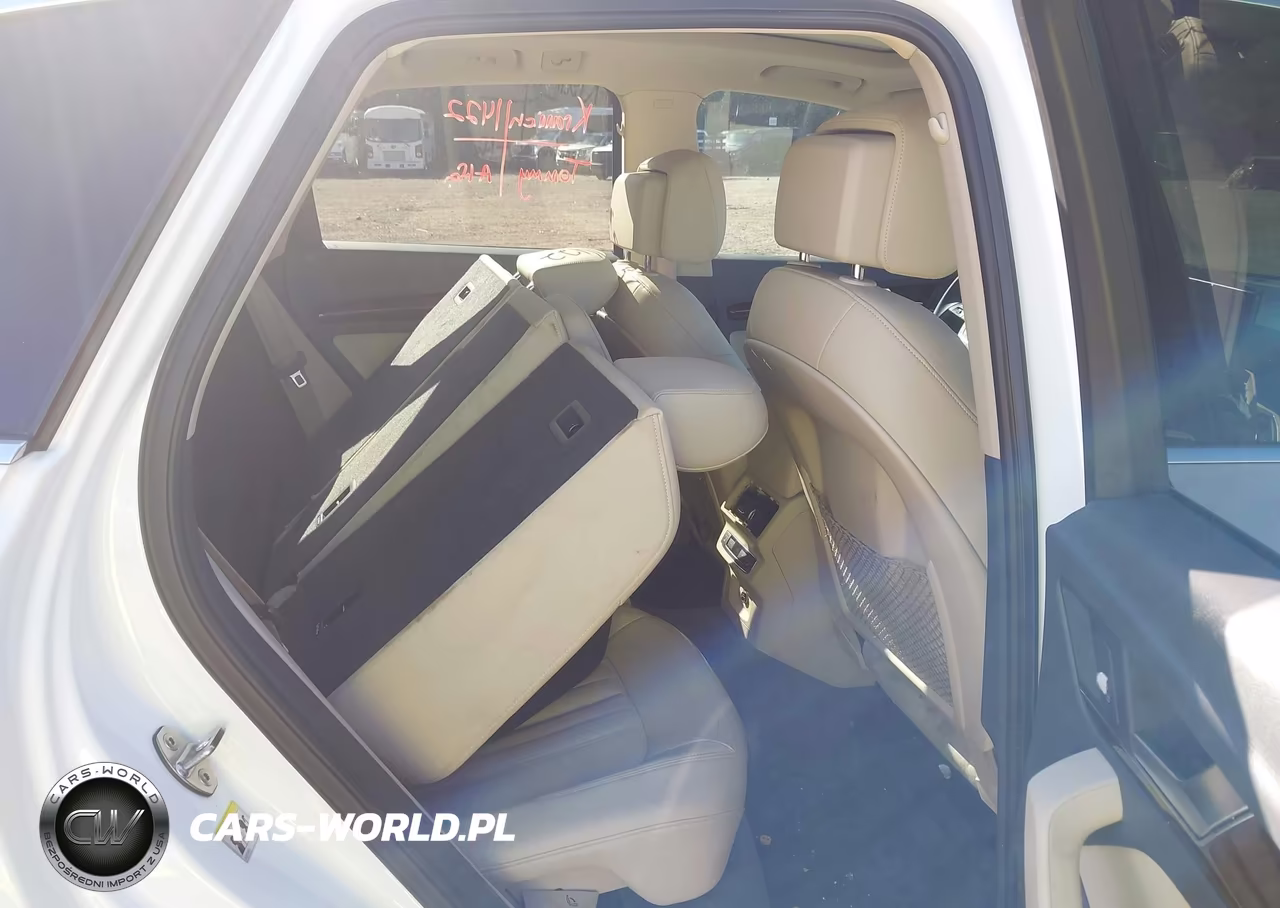 2018 Audi Q5 2.0T Premium-2.0T Tech Premium VIN:WA1BNAFY4J2175543 - 8