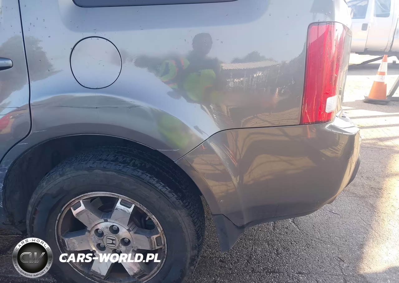 2010 Honda Pilot Touring VIN:5FNYF4H9XAB032159 - 17