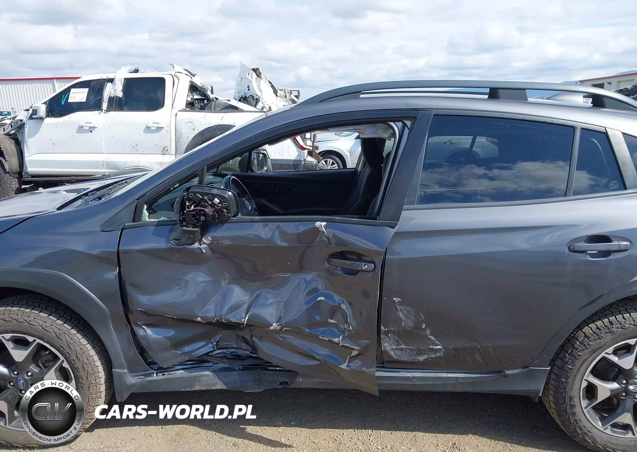 2020 Subaru Crosstrek Premium VIN:JF2GTAEC6L8223620 - 6