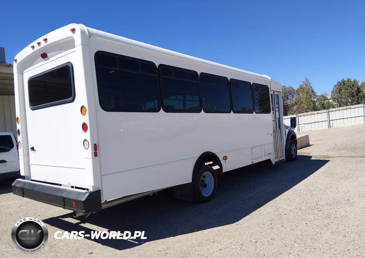 2019 Ford F-550 Chassis Xl VIN:1FDAF5GY9KEC16541 - 4