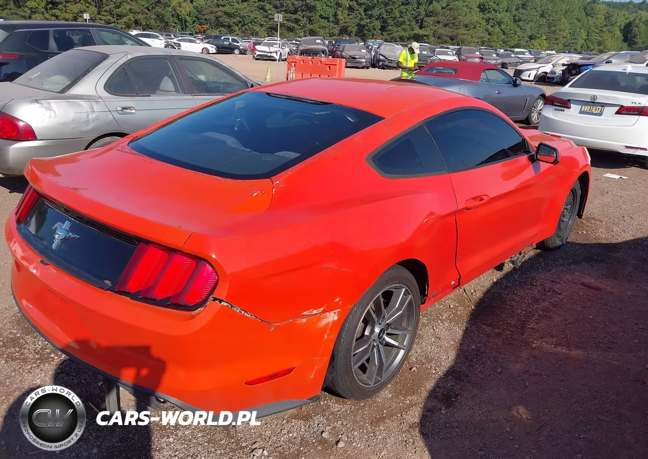 2015 Ford Mustang V6 VIN:1FA6P8AM4F5430766 - 4