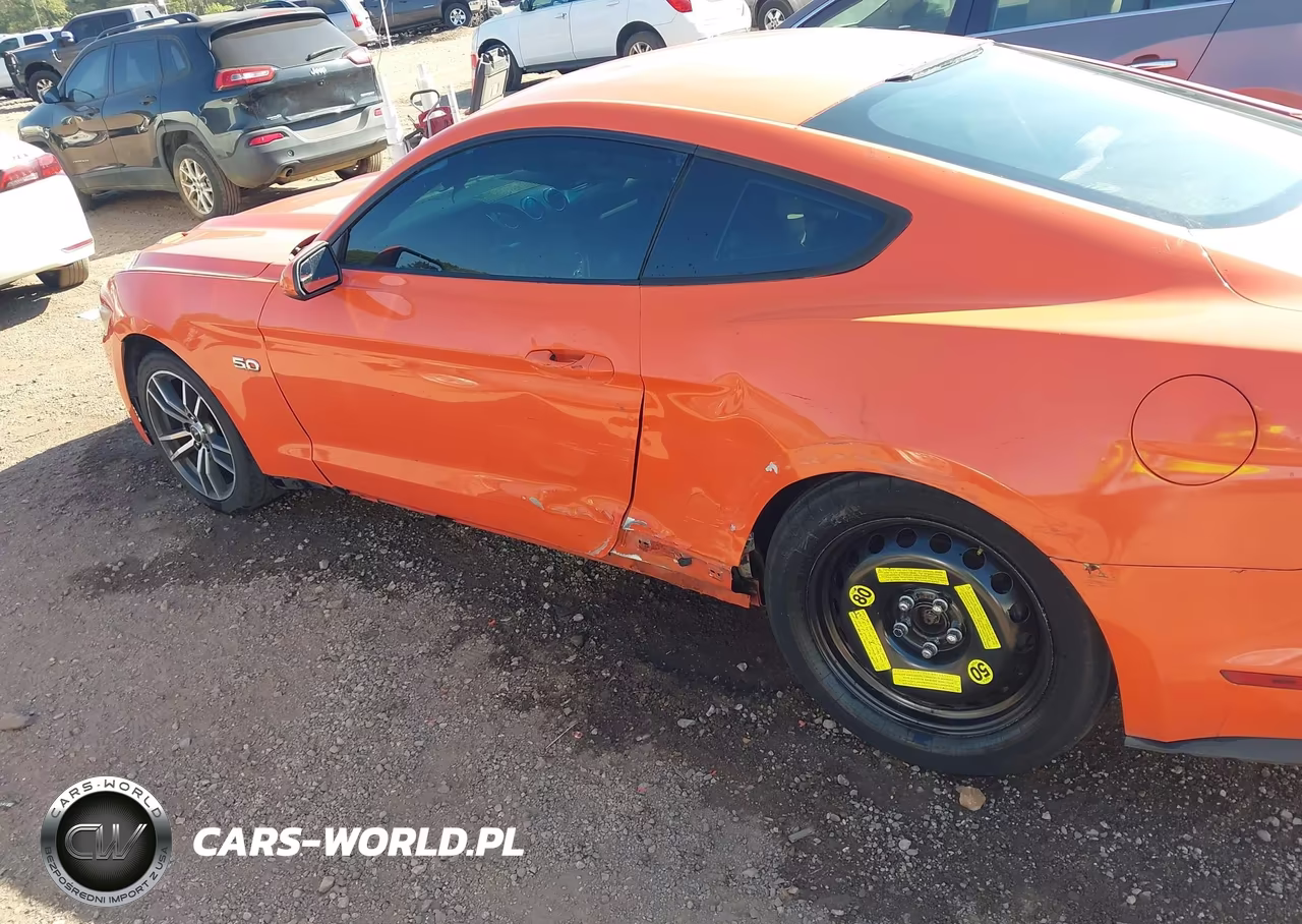 2015 Ford Mustang V6 VIN:1FA6P8AM4F5430766 - 6