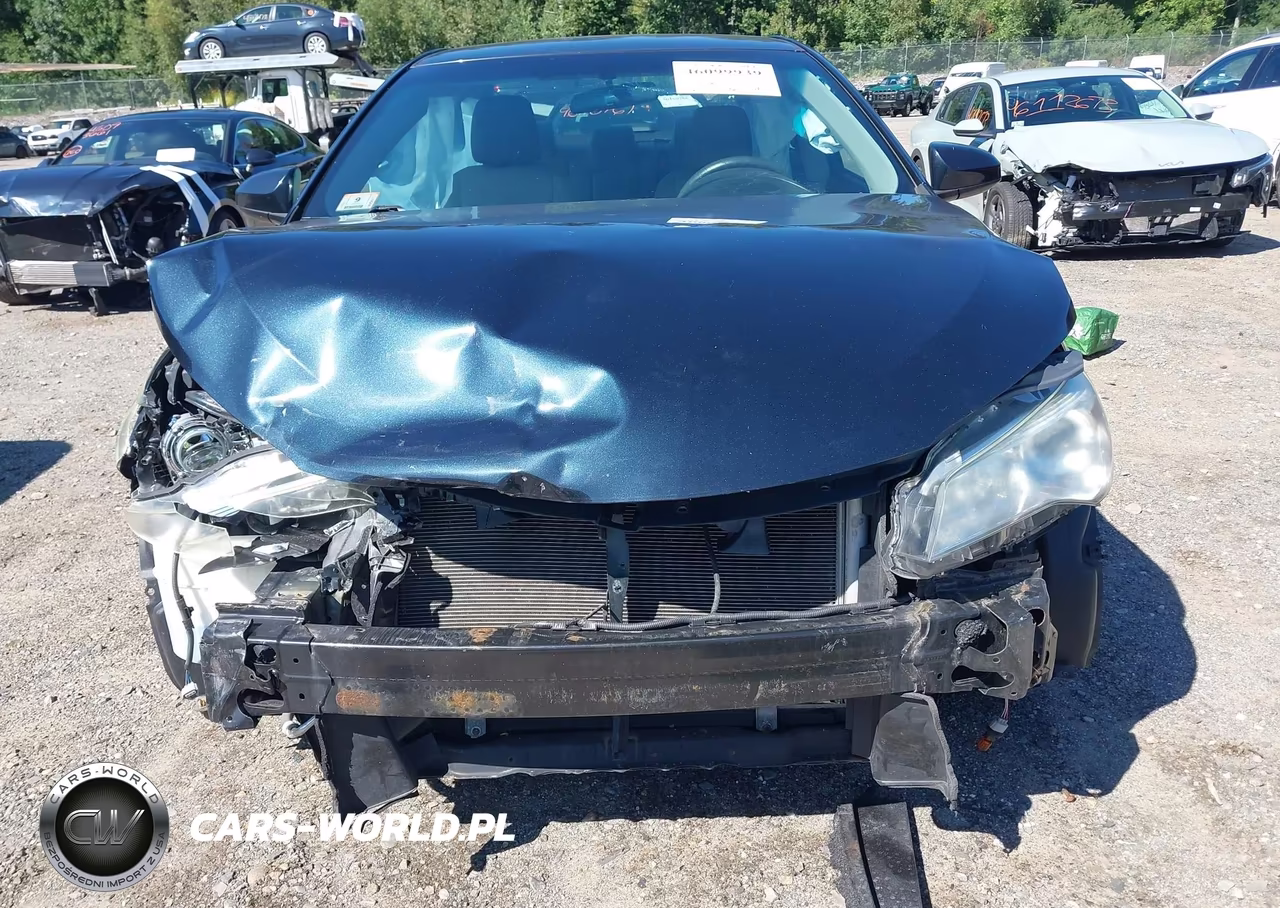 2016 Toyota Camry Le VIN:4T4BF1FK7GR522523 - 13