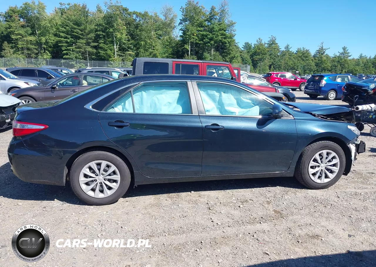 2016 Toyota Camry Le VIN:4T4BF1FK7GR522523 - 14