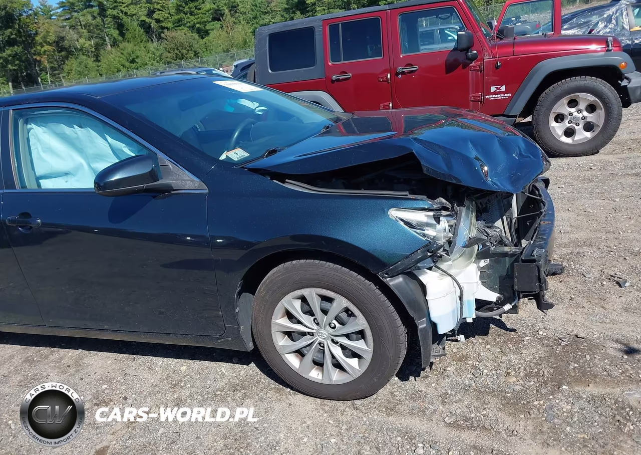 2016 Toyota Camry Le VIN:4T4BF1FK7GR522523 - 20