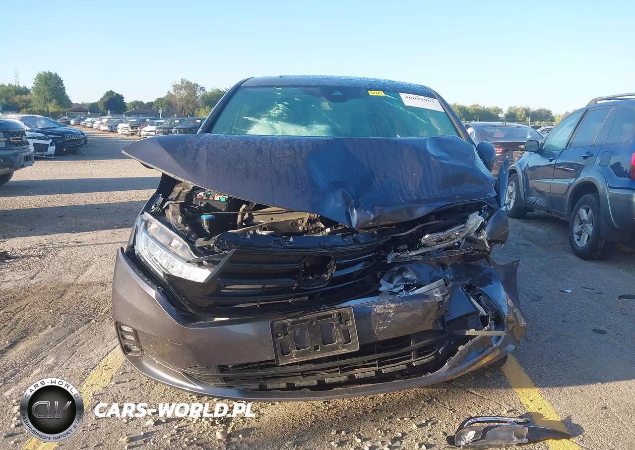 2023 Honda Odyssey Touring VIN:5FNRL6H83PB016782 - 13