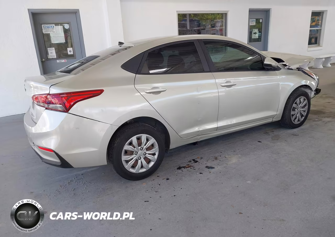 2019 Hyundai Accent Se VIN:3KPC24A31KE049080 - 4