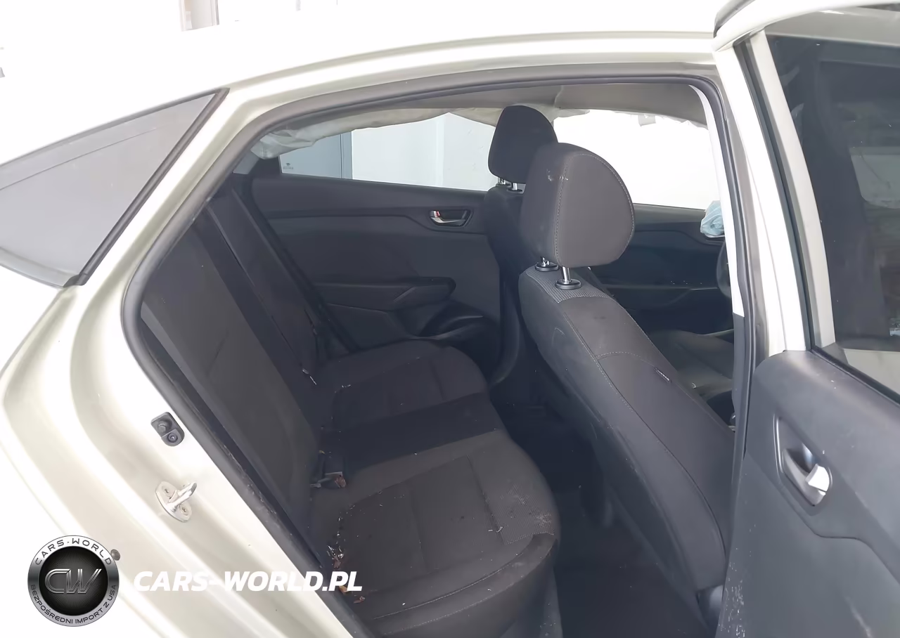 2019 Hyundai Accent Se VIN:3KPC24A31KE049080 - 8