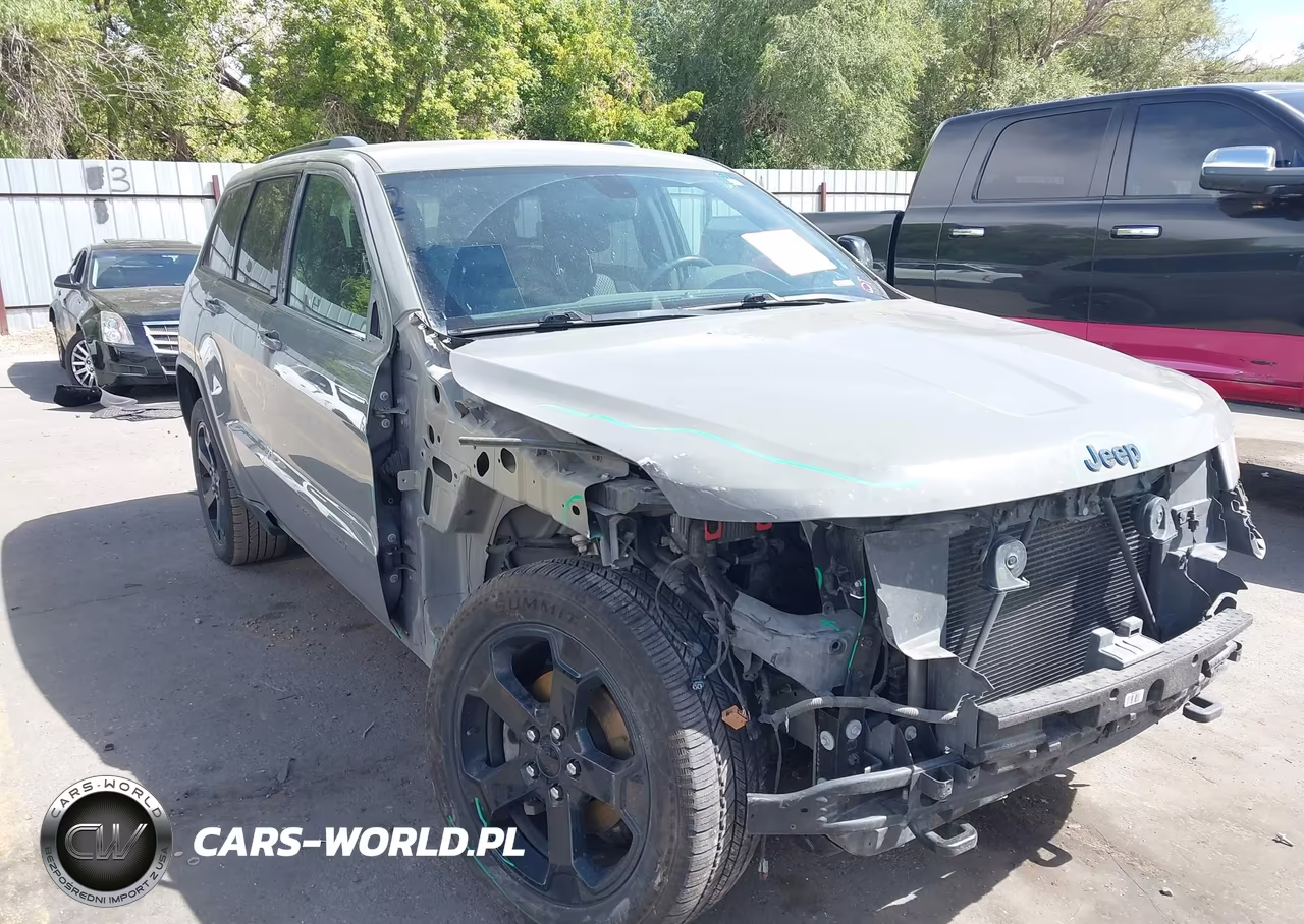 2019 Jeep Grand Cherokee Upland 4X4 VIN:1C4RJFAG6KC619965 - 6