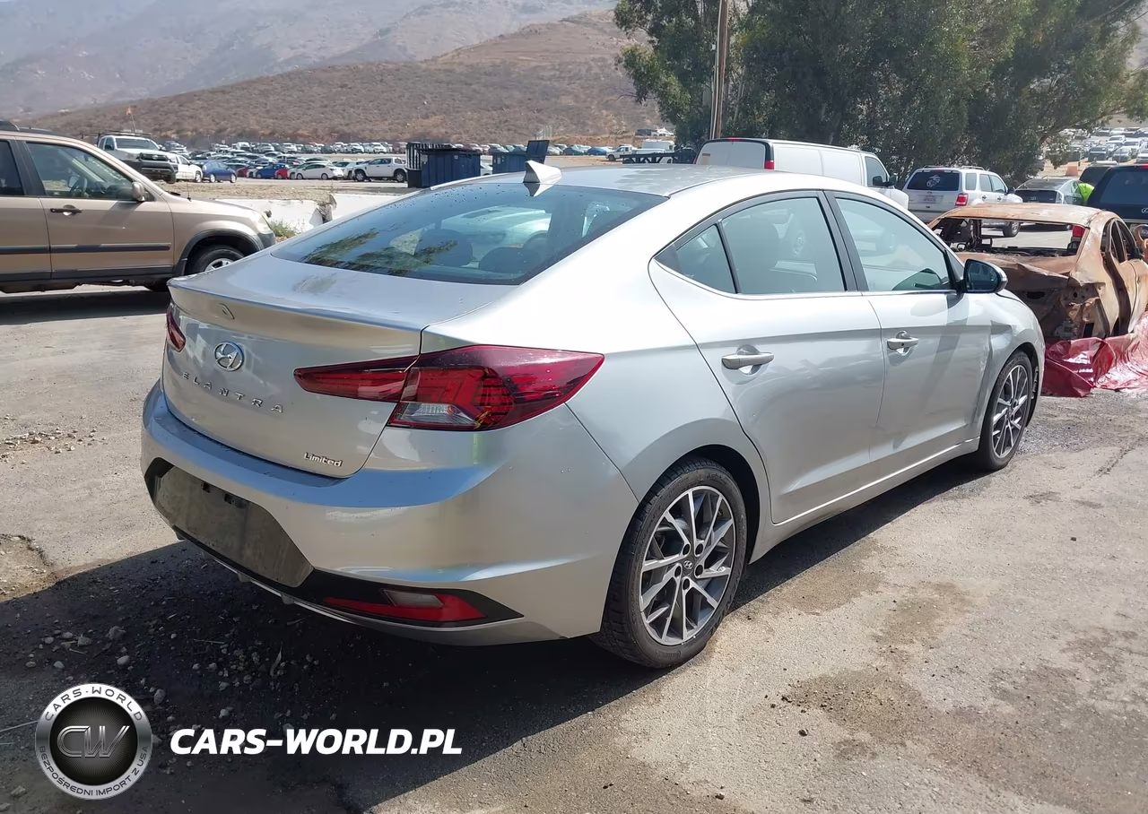 2020 Hyundai Elantra Limited VIN:5NPD84LF7LH624841 - 4