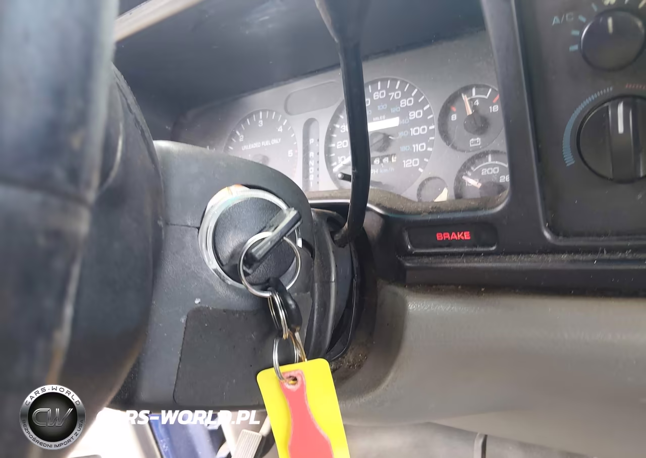 1995 Dodge Ram 1500 VIN:1B7HF16Z3SS204943 - 11
