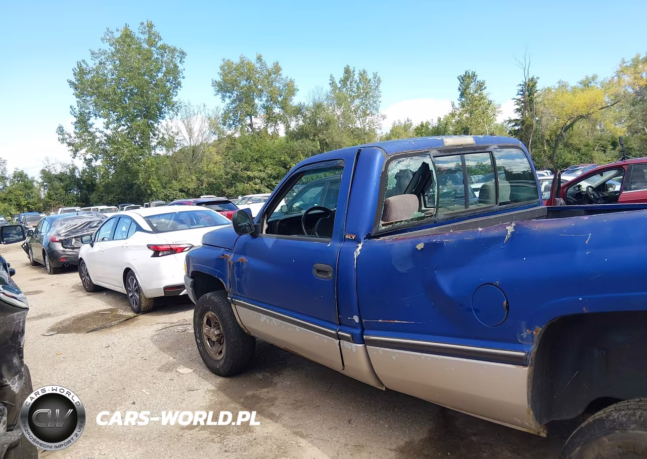 1995 Dodge Ram 1500 VIN:1B7HF16Z3SS204943 - 15