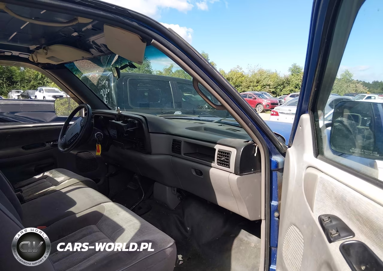 1995 Dodge Ram 1500 VIN:1B7HF16Z3SS204943 - 5