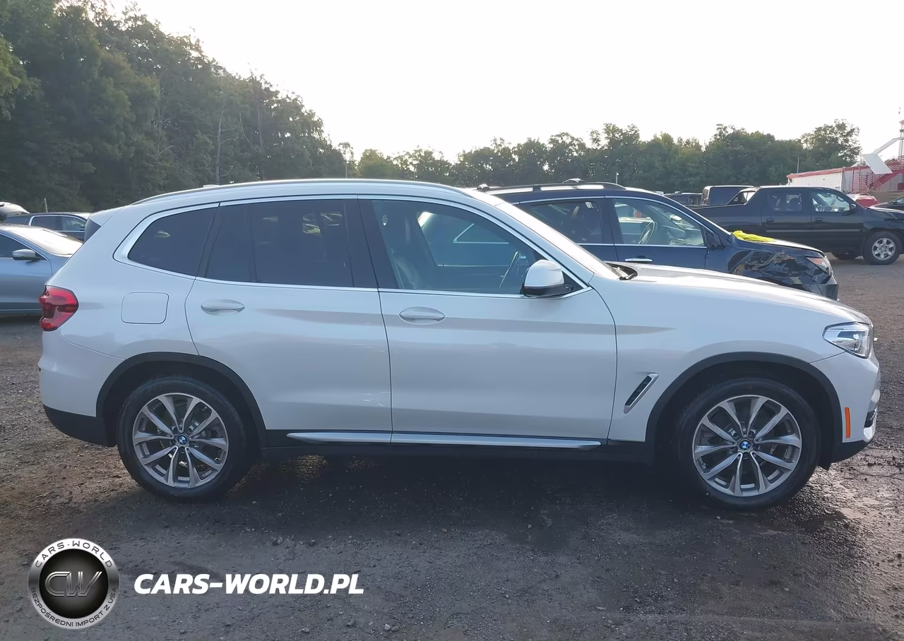 2019 BMW X3 xDrive30I VIN:5UXTR9C56KLR07172 - 13