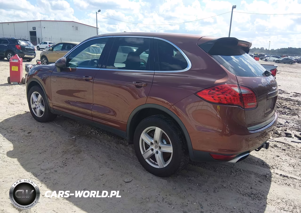 2013 Porsche Cayenne Diesel VIN:WP1AF2A23DLA36573 - 3