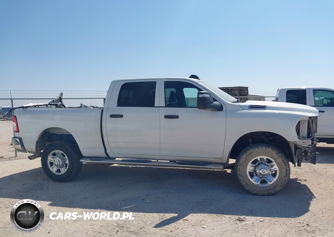 2024 Ram 2500 VIN:3C6UR5CJ2RG254110 - 15