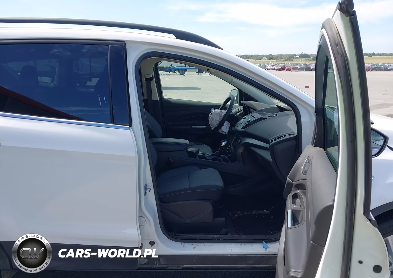 2018 Ford Escape Se VIN:1FMCU9GD8JUD08814 - 5