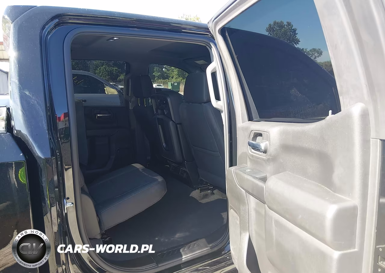 2022 Chevrolet Silverado 1500 4Wd Short Bed Custom VIN:3GCPDBEK4NG564388 - 8