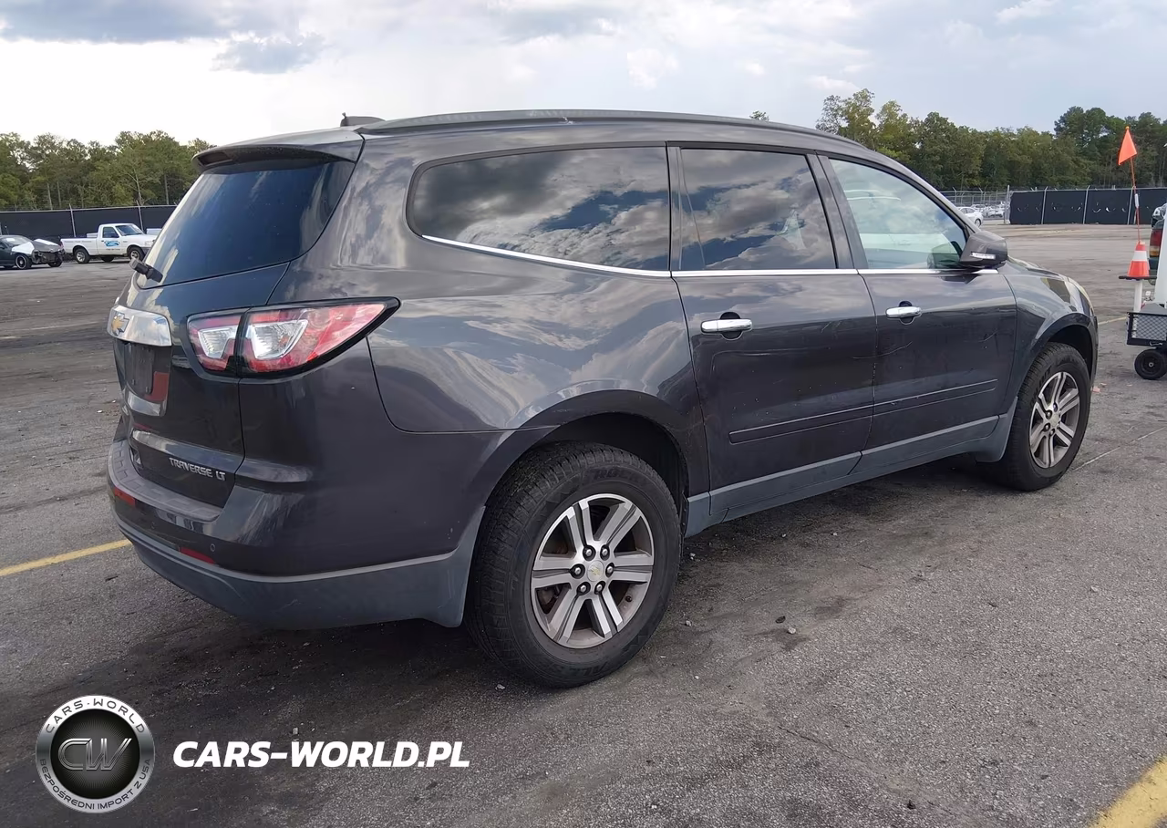 2016 Chevrolet Traverse Lt VIN:1GNKRHKD9GJ316098 - 4