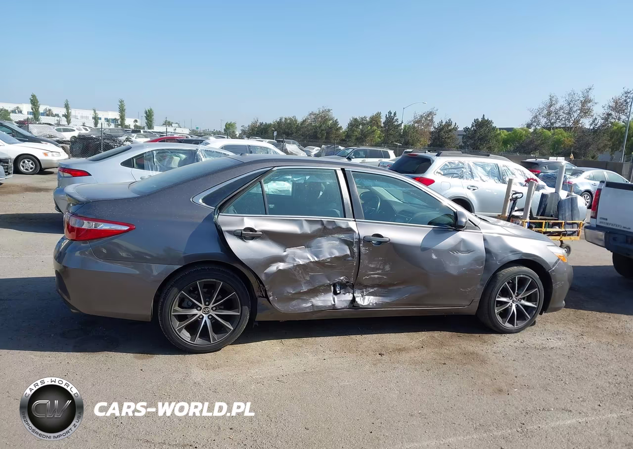 2015 Toyota Camry Xse VIN:4T1BF1FK5FU909208 - 13