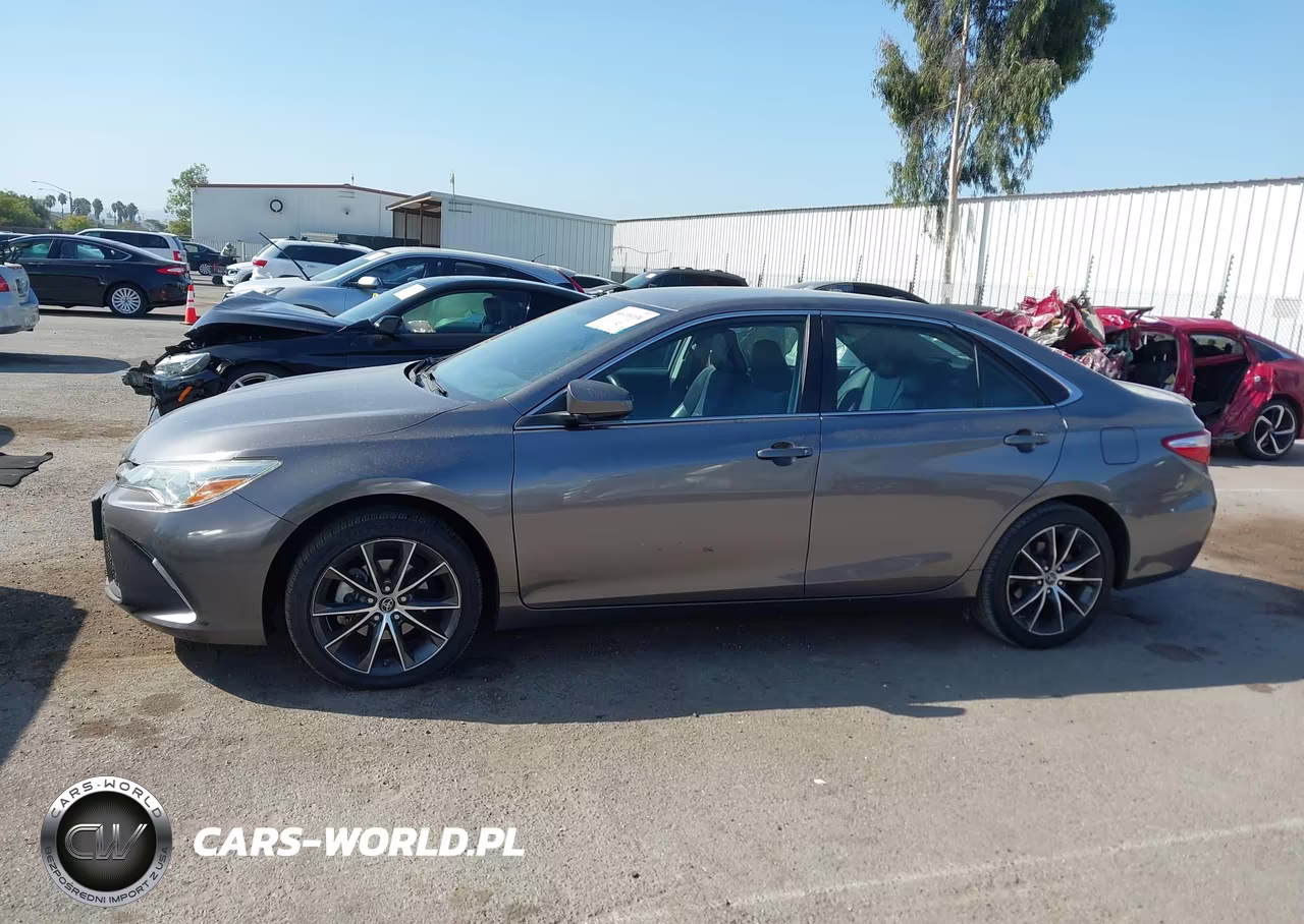 2015 Toyota Camry Xse VIN:4T1BF1FK5FU909208 - 14