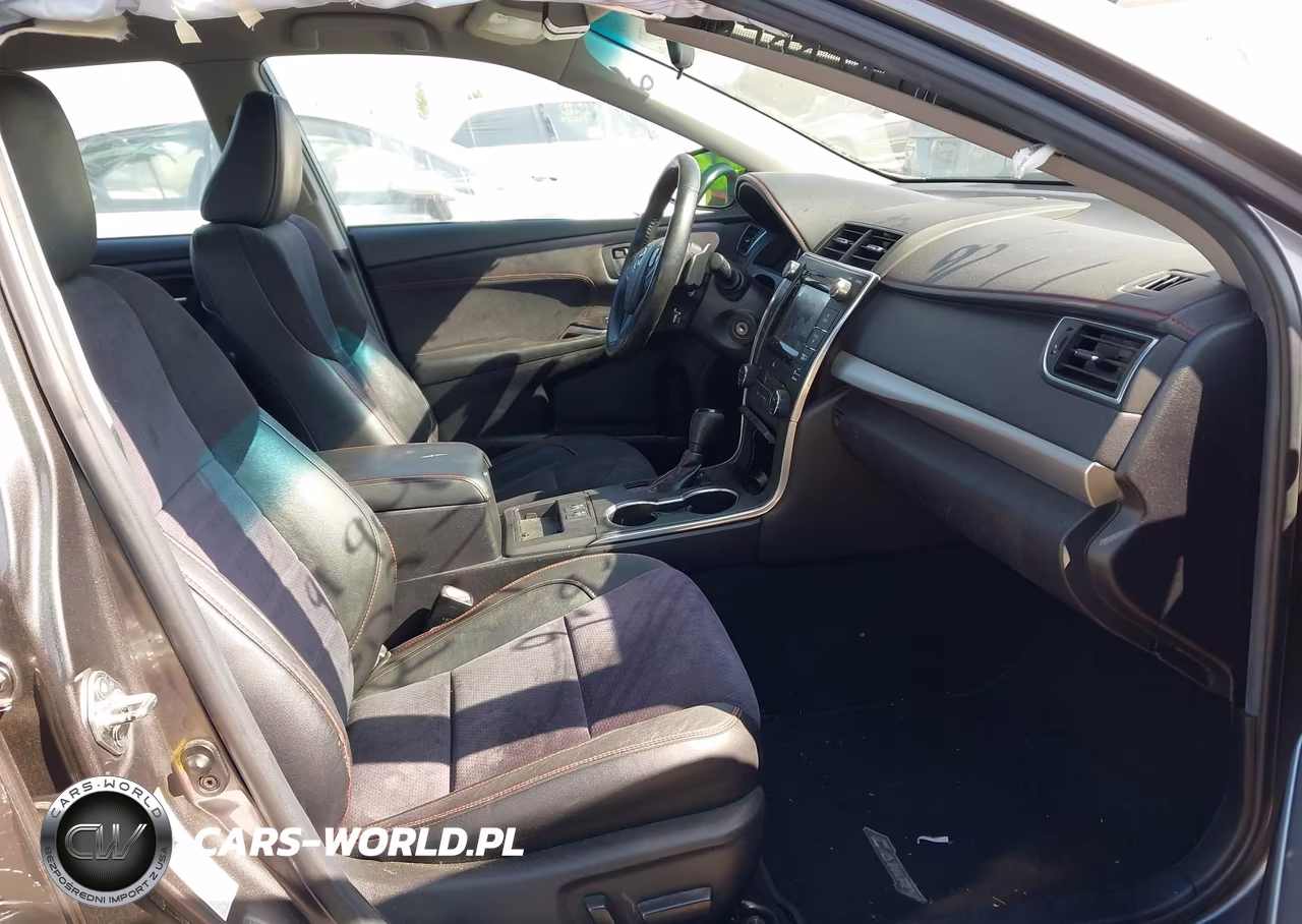 2015 Toyota Camry Xse VIN:4T1BF1FK5FU909208 - 5