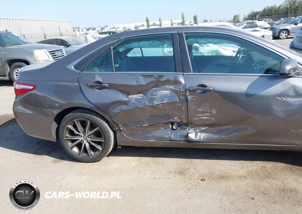 2015 Toyota Camry Xse VIN:4T1BF1FK5FU909208 - 6