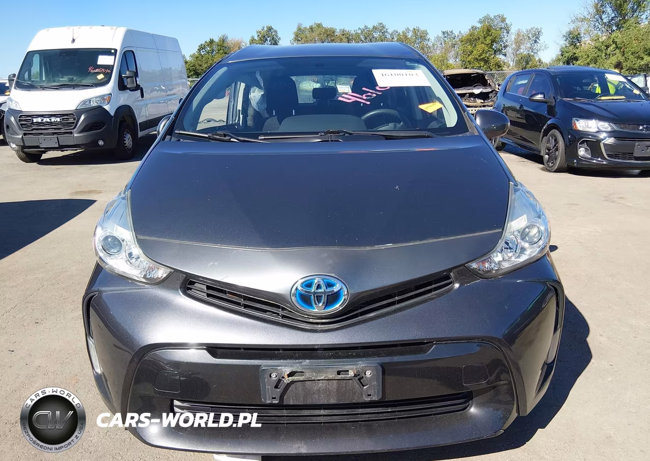 2015 Toyota Prius V Three VIN:JTDZN3EU8FJ034745 - 13