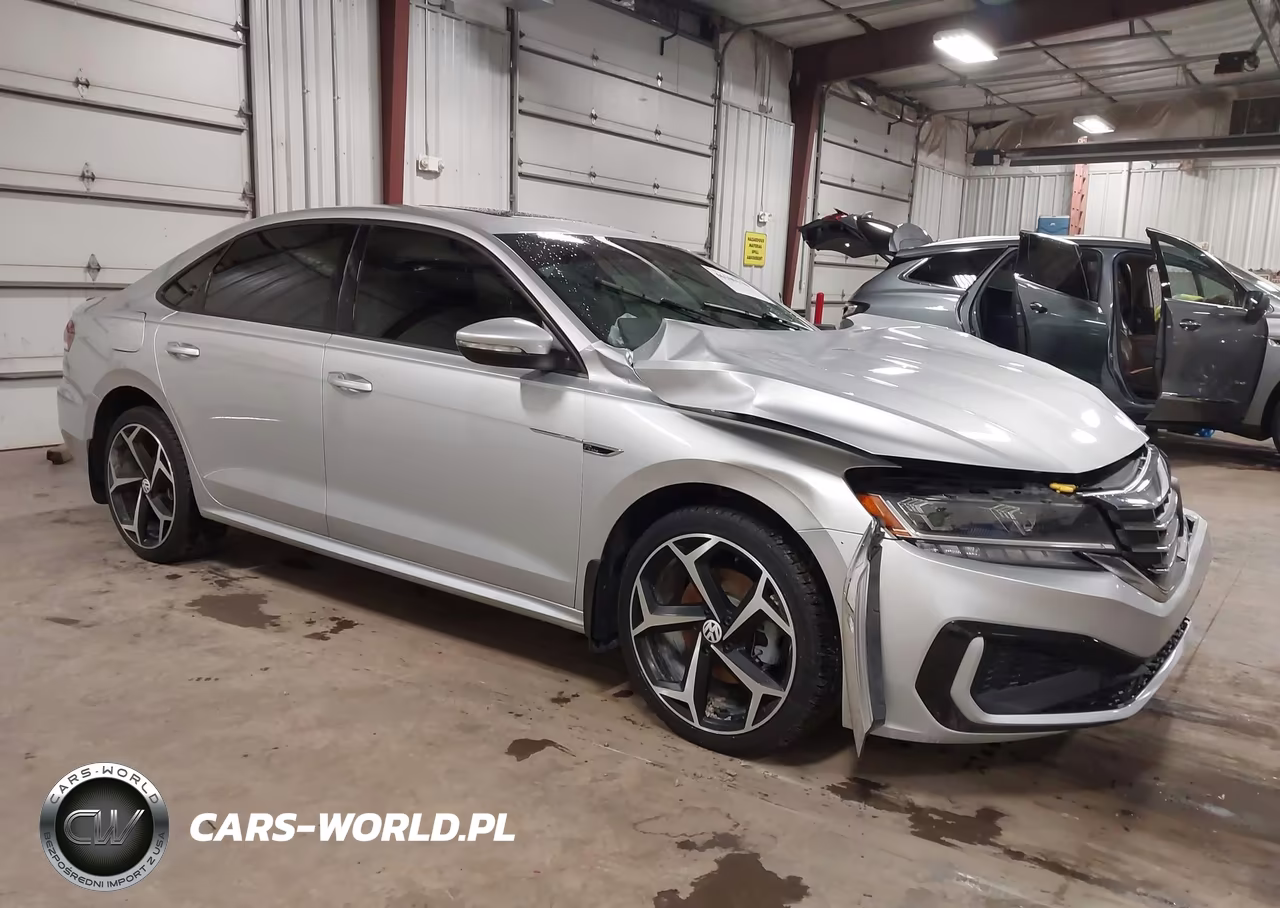 2020 Volkswagen Passat 2.0T R-Line
