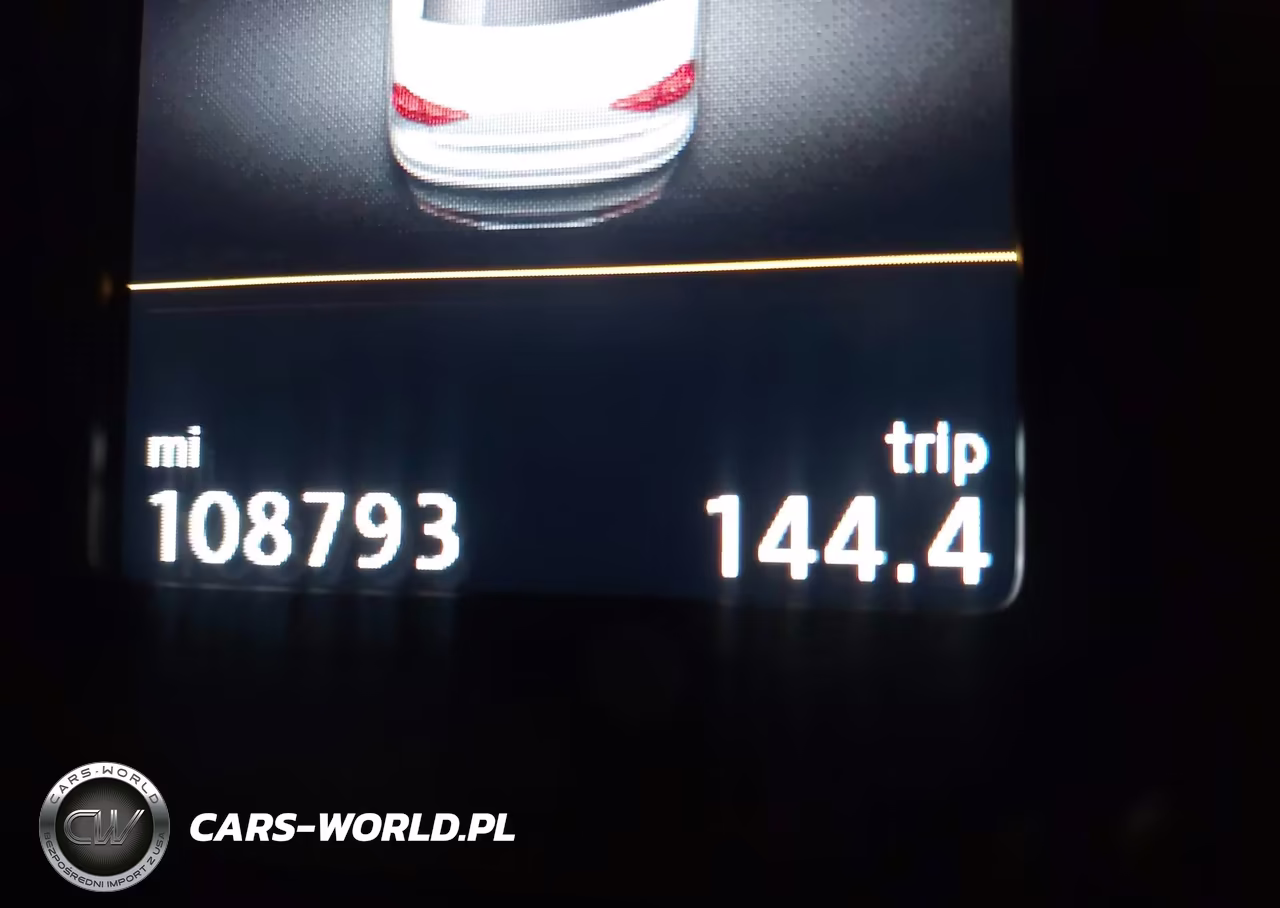 2020 Volkswagen Passat 2.0T R-Line VIN:1VWMA7A33LC010439 - 7