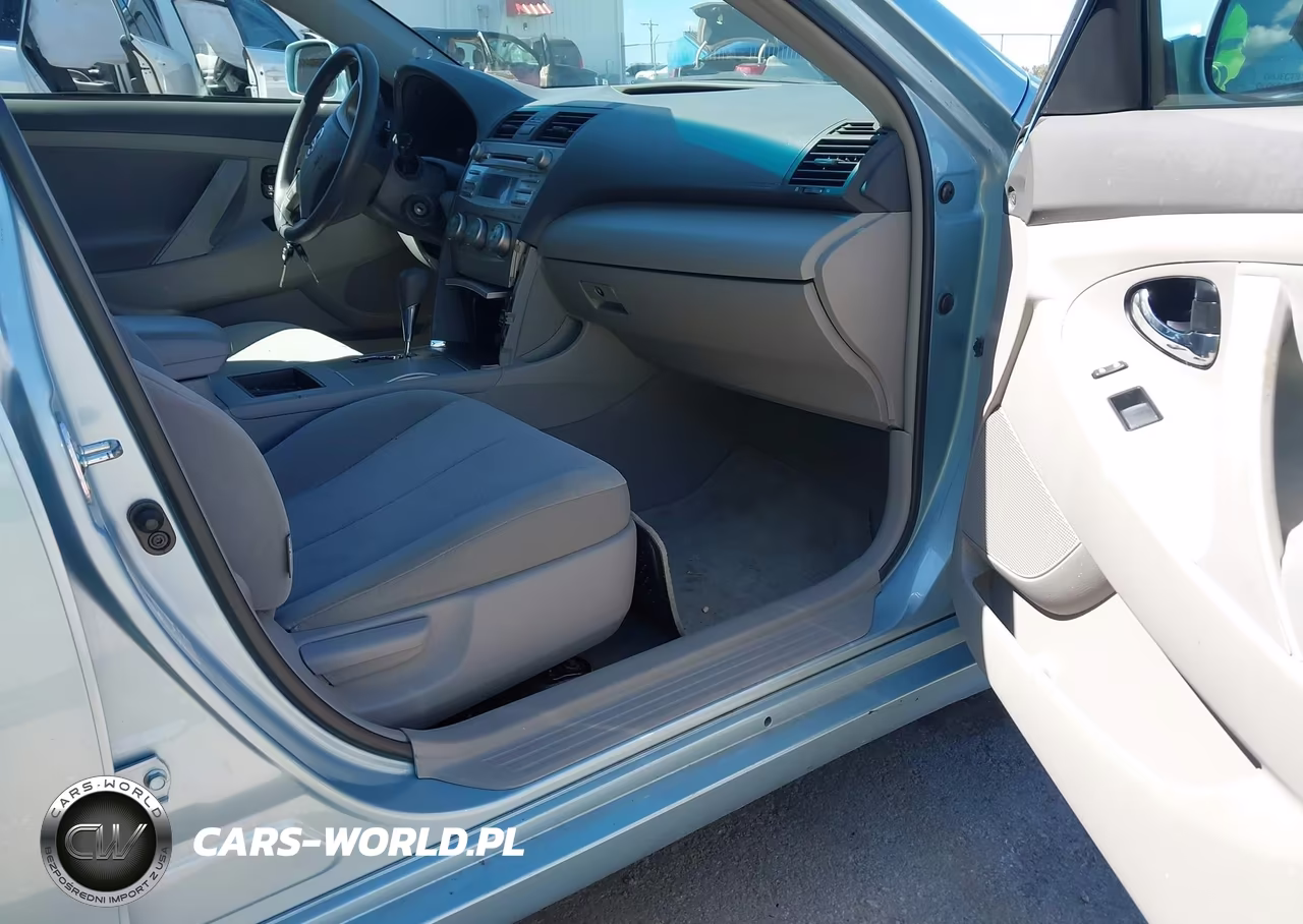 2009 Toyota Camry Le VIN:4T4BE46K89R131954 - 5