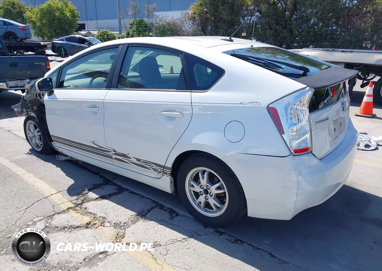 2010 Toyota Prius Iii VIN:JTDKN3DU8A0228869 - 3