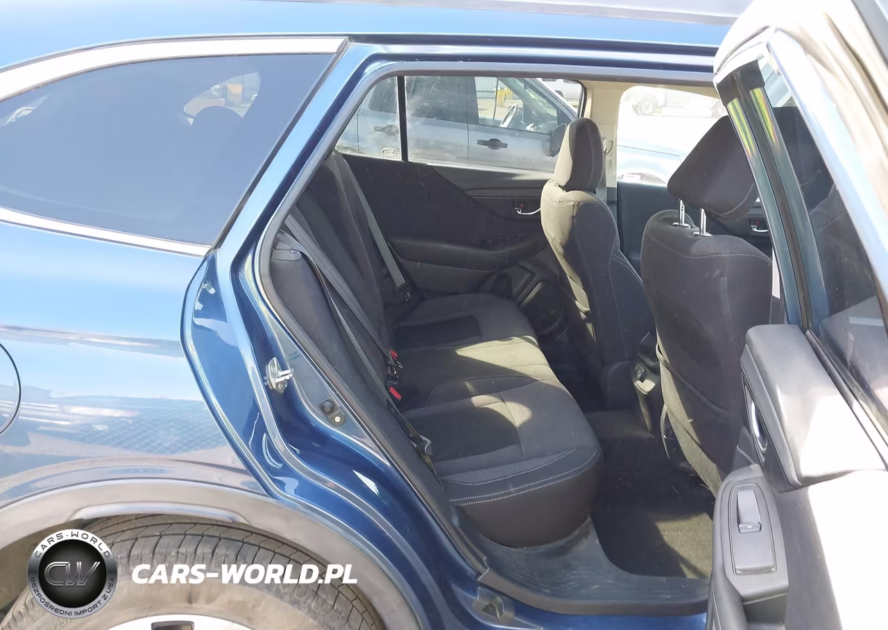 2020 Subaru Outback Premium VIN:4S4BTACC1L3116950 - 8