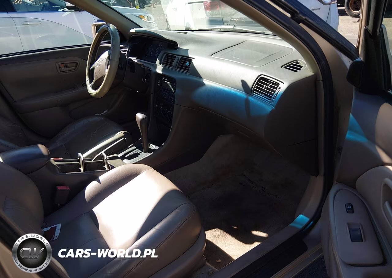 1998 Toyota Camry Xle V6 VIN:JT2BF28K6W0132397 - 5